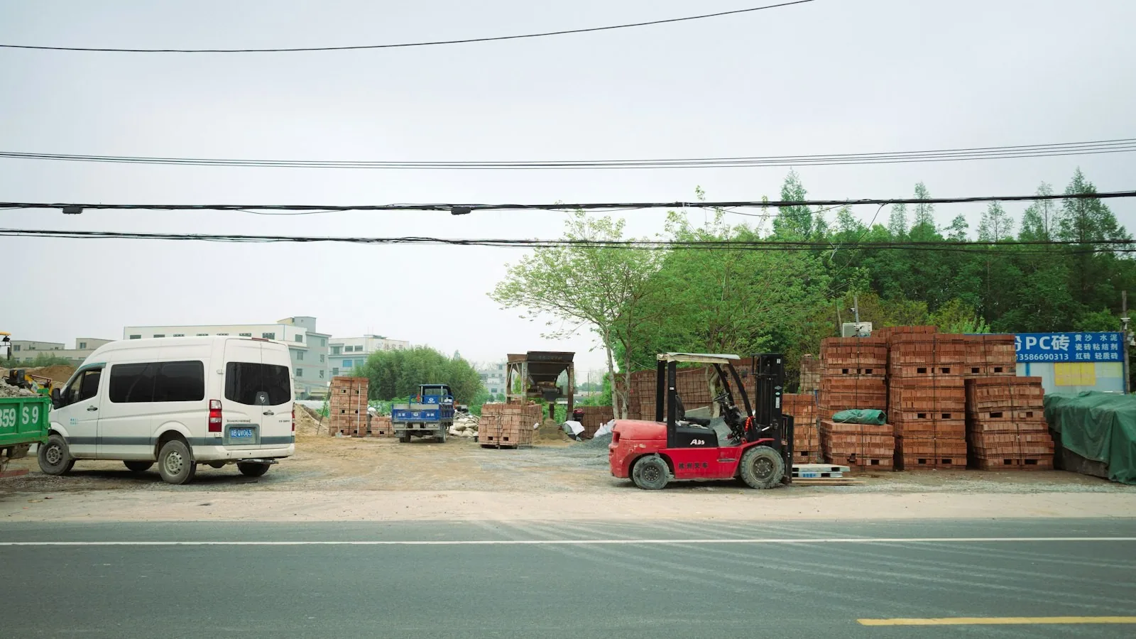 Quản lý giao hàng và công nợ cửa hàng vật liệu xây dựng — hình minh họa bài viết