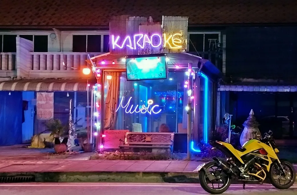 Quản lý karaoke: tính giờ phòng, bia và chống thất thoát — hình minh họa bài viết